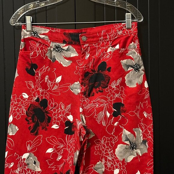 Bill Blass Capri Pants Women’s Size 8 Red Gray Floral Stretch Cropped - Picture 2 of 6